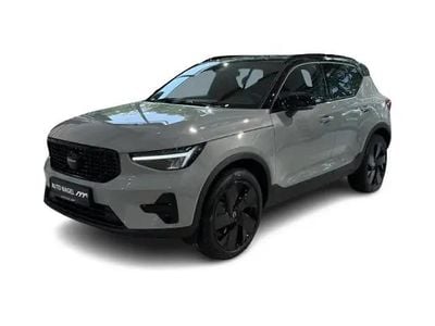 Nuova Volvo XC40 Plus 163 CV (119 kW) 2026 Grigio SUV