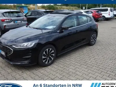 Gebraucht Ford Focus Titanium 125 PS (91 kW) 2024 Schwarz Limousine