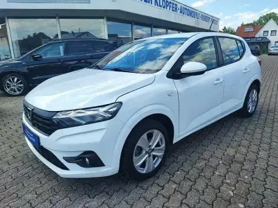 Gebraucht Dacia Sandero 91 PS (66 kW) 2022 Weiß Limousine