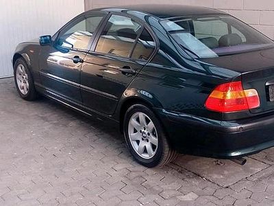 Gebraucht BMW 318 143 PS (105 kW) 2002 Grün Limousine