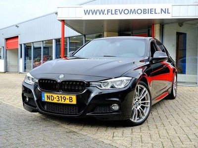 BMW 330e