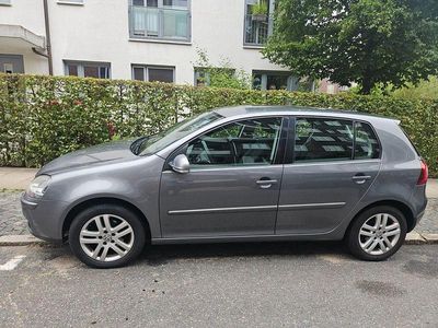 Grau Gebraucht 2008 VW Golf United Limousine | 1.890 €