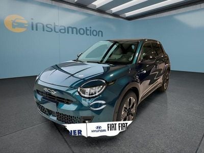 Neu Fiat 600E La Prima 114 kW (156 PS) 2025 Grün Kleinwagen