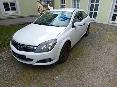 Opel Astra GTC
