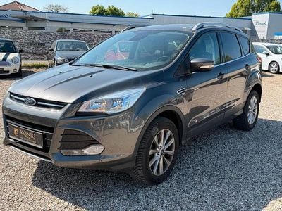 Gebraucht Ford Kuga 150 PS (110 kW) 2016 Grau SUV