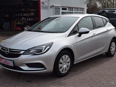 Gebraucht Opel Astra Edition 136 PS (100 kW) 2017 Grau Limousine
