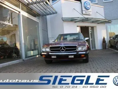 Gebraucht Mercedes 560 231 PS (169 kW) 1987 Pajettrot (metallic) Cabrio
