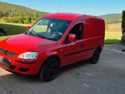 Gebraucht Opel Combo 105 PS (77 kW) 2010 Rot Van / Kleinbus