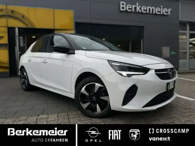 Gebraucht Opel Corsa-e Elegance 100 kW (136 PS) 2023 Jade weißarktis weiß (silber Kleinwagen