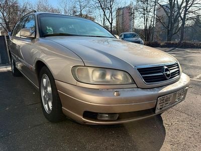 Gebraucht Opel Omega 170 PS (125 kW) 2000 Gold Kombi