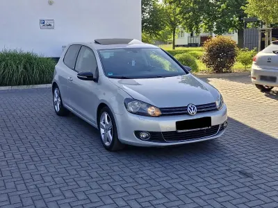 Gebraucht VW Golf VI 122 PS (89 kW) 2011 Grau Kleinwagen