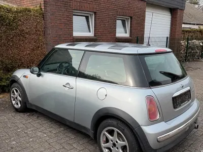 Gebraucht Mini ONE 90 PS (66 kW) 2004 Silber Kleinwagen