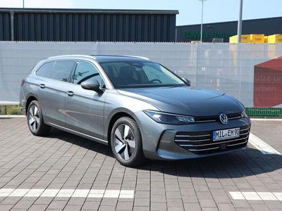 Second-hand VW Passat Business 150 CP (110 kW) 2025 Gri Break