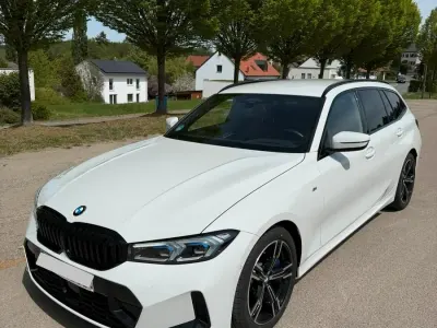 Gebraucht BMW 320 M Sport 190 PS (139 kW) 2024 Weiß Kombi