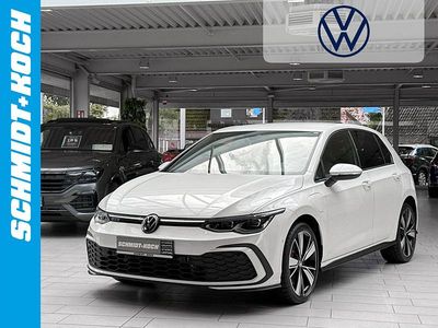 Oryxweiß perleffekt (weiß) Gebraucht 2021 VW Golf VIII GTE | 27.990 €
