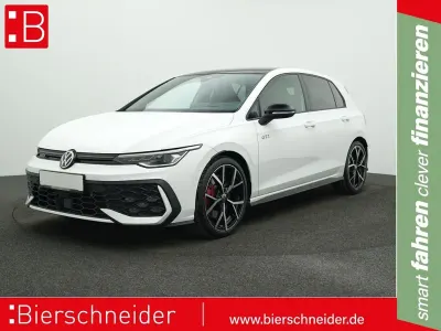 Usata VW Golf VIII Style 265 CV (194 kW) 2024 Bianco Berlina