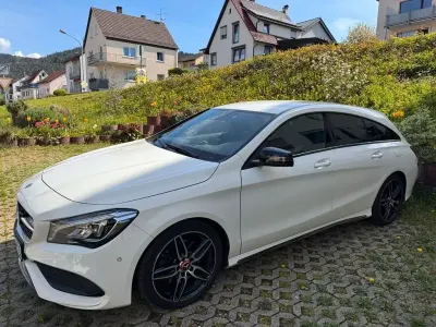 Gebraucht Mercedes CLA220 Shooting Brake AMG 177 PS (130 kW) 2017 Weiß Kombi
