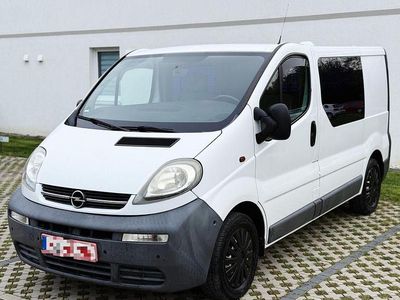 Gebraucht Opel Vivaro 101 PS (74 kW) 2006 Weiß Van / Kleinbus
