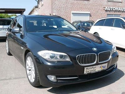 Schwarz Gebraucht 2013 BMW 520 Comfort Edition Kombi | 10.990 € (Fairer Preis)