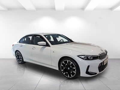 Gebraucht BMW 320 M Sport 190 PS (139 kW) 2025 Alpinweiss iii Limousine