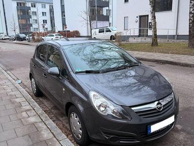 Grau Gebraucht 2011 Opel Corsa Edition Kleinwagen | 4.599 € (Fairer Preis)