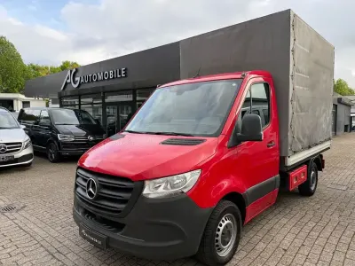 Używany Mercedes Sprinter 114 KM (83 kW) 2019 Czerwony Van