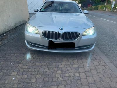 BMW 525