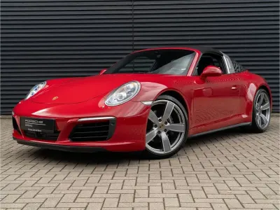 Gebraucht Porsche 911 Targa 4 Sport 370 PS (272 kW) 2016 Rot Cabrio