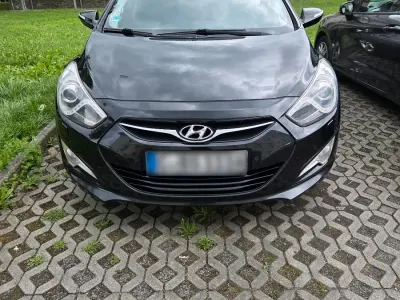 Gebraucht Hyundai i40 136 PS (100 kW) 2012 Schwarz Kombi