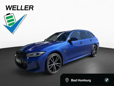 Gebraucht BMW 320e M Sport 204 PS (150 kW) 2022 Portimao blau (blau) Kombi