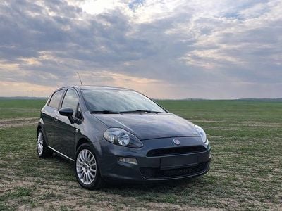Gebraucht Fiat Punto 77 PS (56 kW) 2012 Grau Kleinwagen
