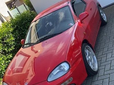 Usado Mazda MX3 107 HP (78 kW) 1998 Vermelho Citadino