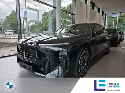 Neu BMW i7 Executive 334 kW (455 PS) 2026 Saphirschwarz Limousine