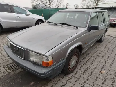 Usado Volvo 740 113 CV (83 kW) 1991 Gris Familiar