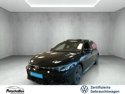 Gebraucht VW Passat R-line 177 PS (130 kW) 2024 Schwarz Kombi