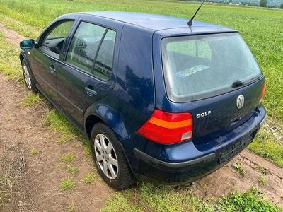 VW Golf IV