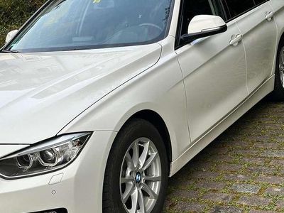 Gebraucht BMW 320 Sport Line 184 PS (135 kW) 2013 Kombi