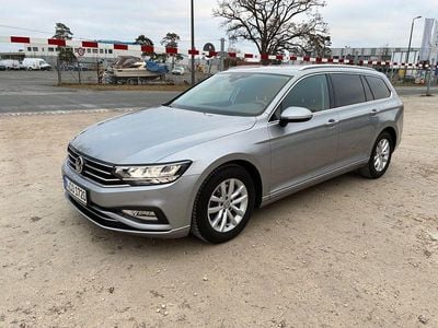 Gebraucht VW Passat Business 150 PS (110 kW) 2020 Silber Kombi