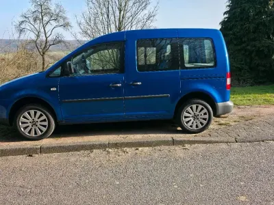Gebraucht VW Caddy Life 109 PS (80 kW) 2009 Blau Van / Kleinbus