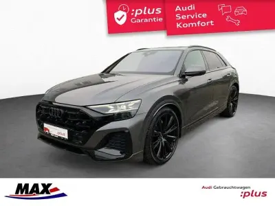 Używany Audi Q8 S-Line 286 KM (210 kW) 2025 Szary SUV