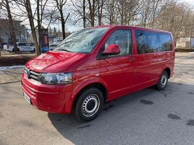 Rot Gebraucht 2011 VW T5 Van | 7.999 € (Teuer)
