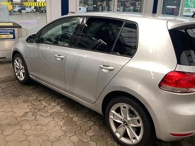 Gebraucht VW Golf VI 125 PS (91 kW) 2009 Silber Kleinwagen