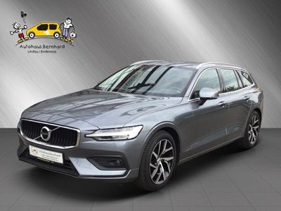 gebraucht Volvo V60 Kombi T5 Momentum *elektr. Sitze LED HIGH PERFORMANCE AUDIO 8-FACH BEREIFT KAMERA*