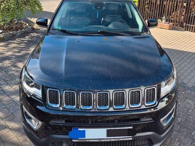 Gebraucht Jeep Compass Limited 170 PS (125 kW) 2019 Schwarz SUV