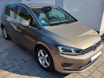 Gebraucht VW Golf Sportsvan Highline 150 PS (110 kW) 2017 Beige Van / Kleinbus