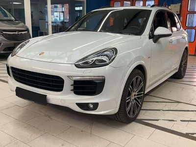 Gebraucht Porsche Cayenne S Sport 385 PS (283 kW) 2016 Carraraweißmetallic SUV