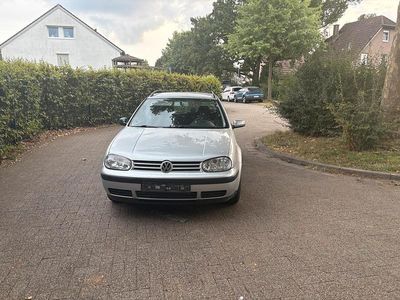 VW Golf IV