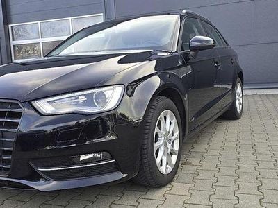 Gebraucht Audi A3 Attraction 110 PS (80 kW) 2016 Schwarz Limousine