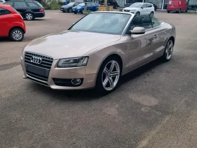 Używany Audi A5 Cabriolet 211 KM (155 kW) 2010 Beżowy Kabriolet