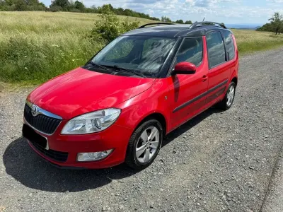 Gebraucht Skoda Roomster 86 PS (63 kW) 2013 Rot Van / Kleinbus